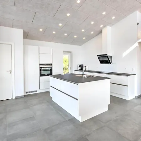 0226-romo-a-m-listsvej-4 *