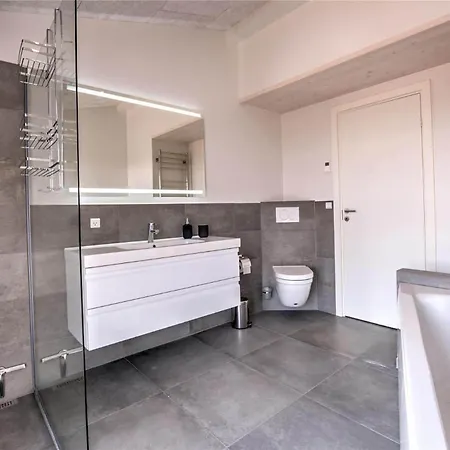 0226-romo-a-m-listsvej-4 * Tagholm